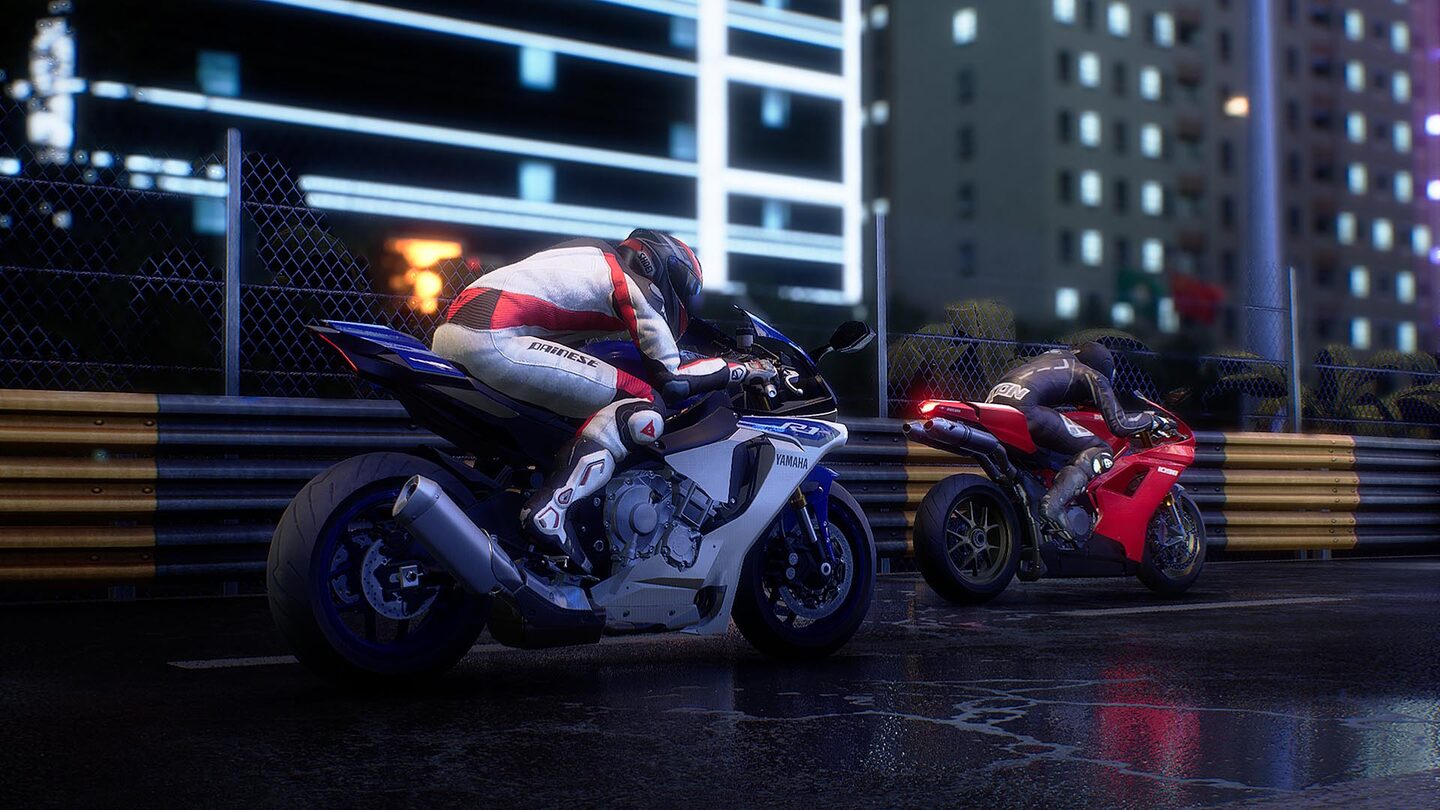 Full Size Image