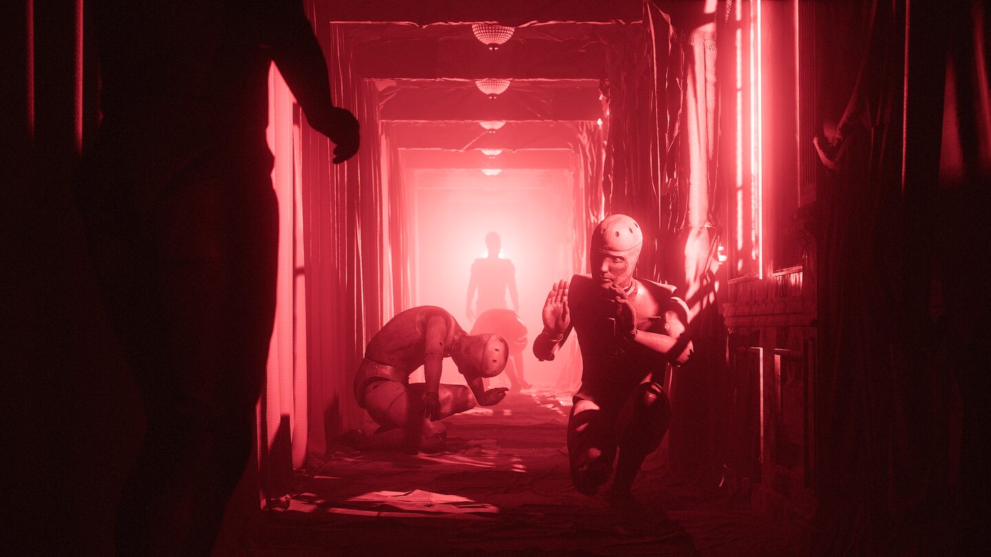 Full Size Image
