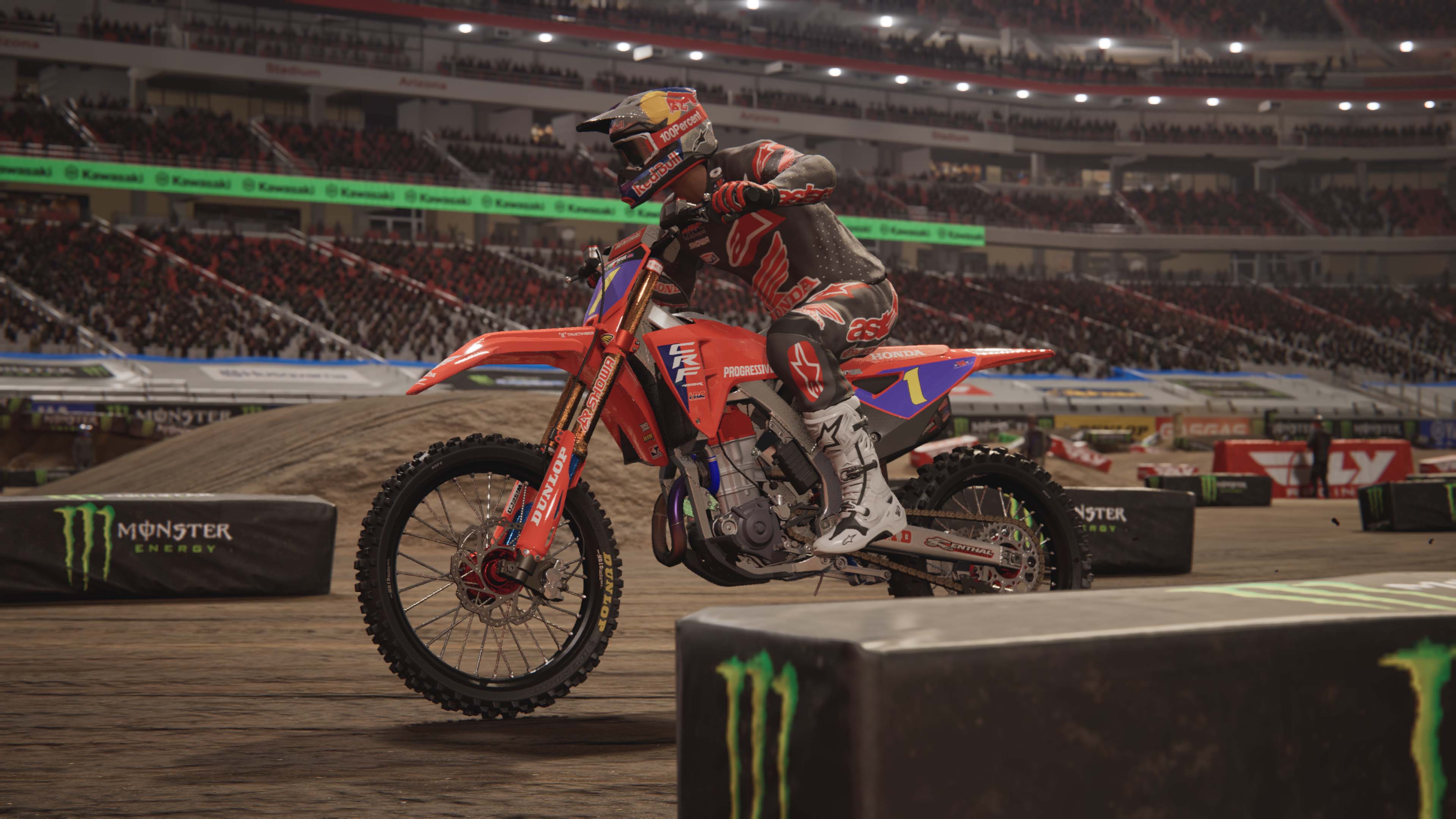 #6. Monster Energy Supercross 25 X Monster Jam™ Showdown - Dirt Master Edition (PlayStation) De: Milestone